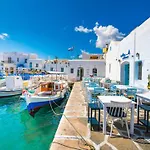 Aretousa In Naoussa, Paros Naoussa