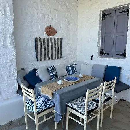 Ferienhaus Aretoussa In Naoussa, Paros *
