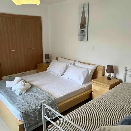 Ferienhaus Aretoussa In Naoussa, Paros *