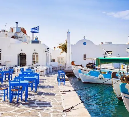 Aretoussa In Naoussa, Paros