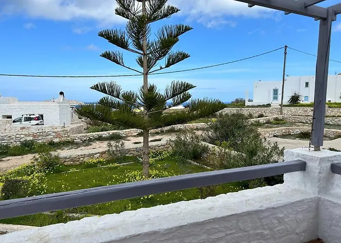 Aretousa In Naoussa, Paros *