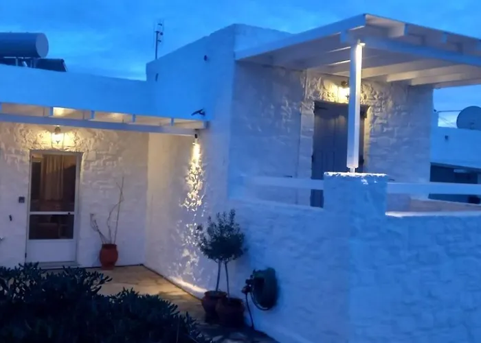 Aretousa In Naoussa, Paros *