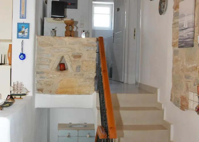 Aretousa In Naoussa, Paros * Науса