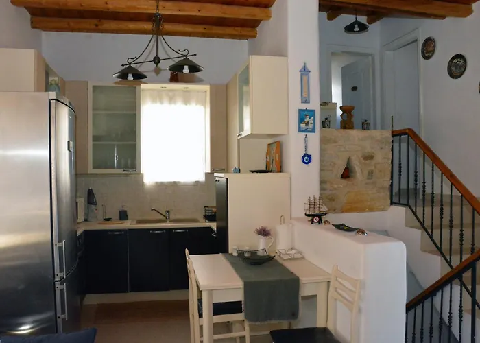 Aretousa In Naoussa, Paros Дом отдыха *